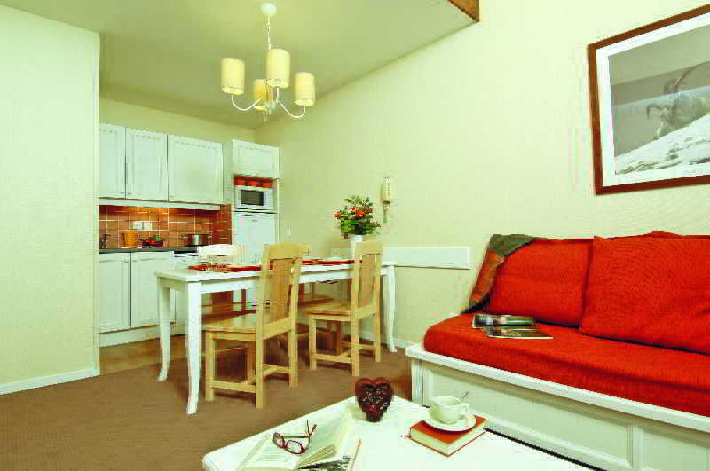 Residence Pierre & Vacances Le Thabor Valmeinier Eksteriør bilde